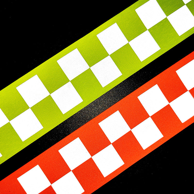11WT Chequered Reflective Oxford Warning Tape